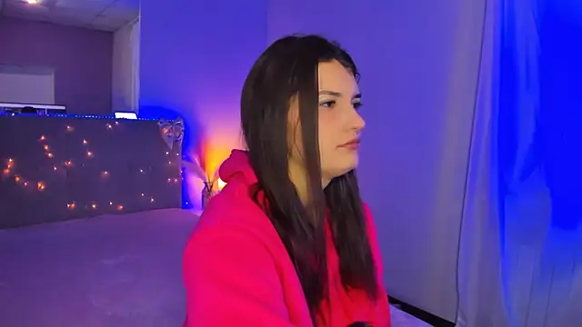 Laura Leee online show from 21, 4, 2026