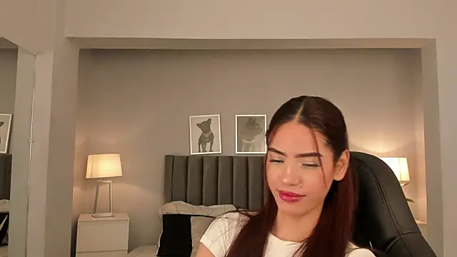 Madie  collins online show from 12, 3, 2025