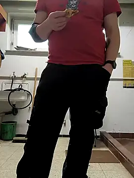 OdinWolf1990 online show from 17, 2, 2025