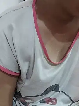 Snapshot of Urmila_bhabhii chatting on 27, 5, 2026 Urmila bhabhii online show from 27, 5, 2026