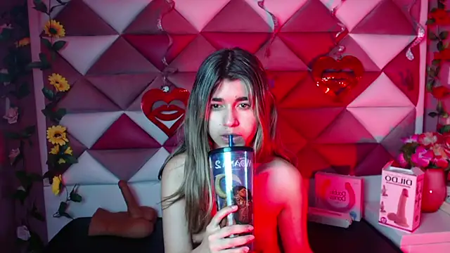 Snapshot of NahomiConnor_ chatting on 21, 3, 2025 NahomiConnor online show from 21, 3, 2025