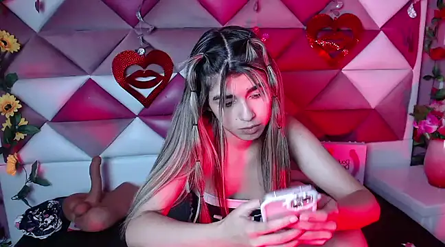 Snapshot of NahomiConnor_ chatting on 22, 3, 2025 NahomiConnor online show from 22, 3, 2025