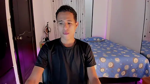 alessandro wizard online show from 28, 2, 2025