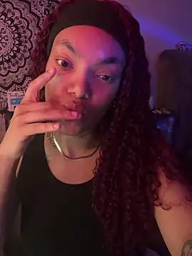 Snapshot of butterflybootyy chatting on 12, 12, 2024 butterflybootyy online show from 12, 12, 2024