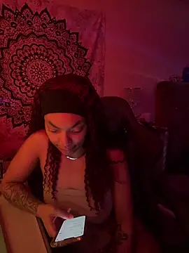 Snapshot of butterflybootyy chatting on 14, 12, 2024 butterflybootyy online show from 14, 12, 2024