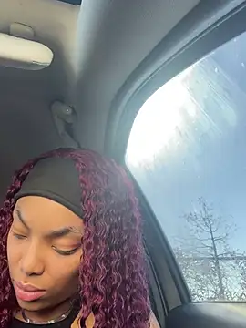 Snapshot of butterflybootyy chatting on 19, 12, 2024 butterflybootyy online show from 19, 12, 2024