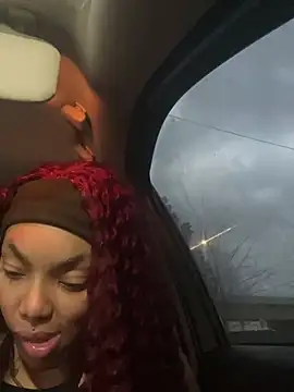 Snapshot of butterflybootyy chatting on 20, 12, 2024 butterflybootyy online show from 20, 12, 2024