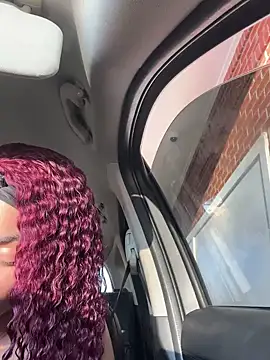 Snapshot of butterflybootyy chatting on 2, 1, 2025 butterflybootyy online show from 2, 1, 2025