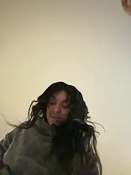 Snapshot of butterflybootyy chatting on 1, 3, 2025 butterflybootyy online show from 1, 3, 2025