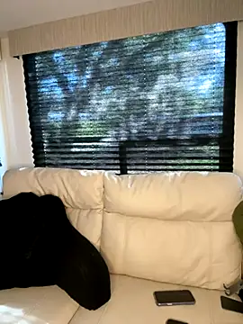 Snapshot of butterflybootyy chatting on 19, 9, 2025 butterflybootyy online show from 19, 9, 2025