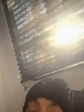 Snapshot of butterflybootyy chatting on 22, 9, 2025 butterflybootyy online show from 22, 9, 2025