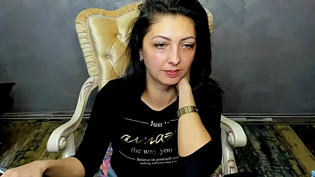 DivinSandra online show from 21, 12, 2024