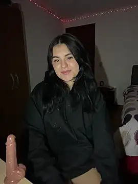 emiliaharper408 online show from 7, 3, 2025