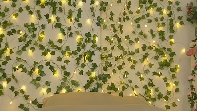 Brenda M00n online show from 14, 1, 2025