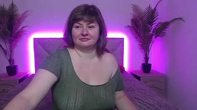 ZannaDreil online show from 18, 9, 2025