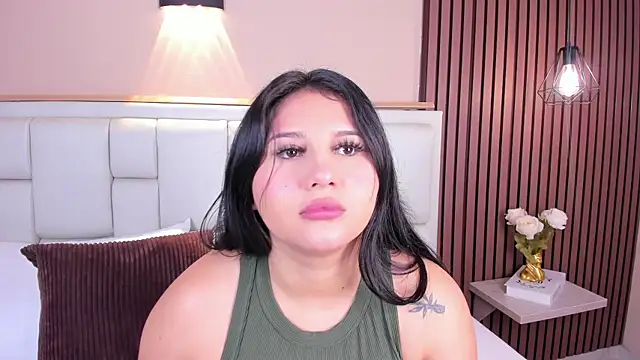 AvyMilton online show from 12, 4, 2026