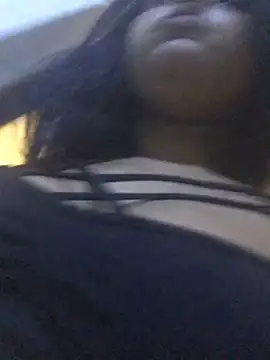 Snapshot of SINUECASTILLO chatting on 13, 3, 2025 SINUECASTILLO online show from 13, 3, 2025