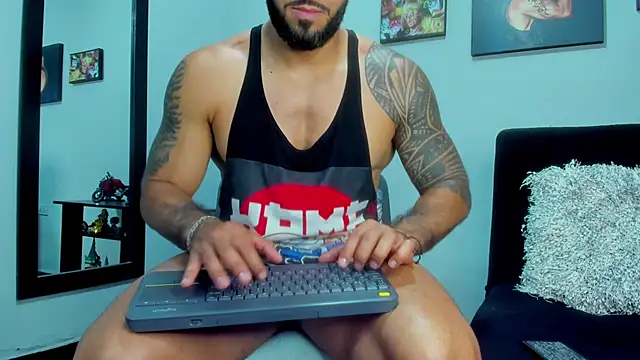 Snapshot of SamirHazard97 chatting on 11, 2, 2025 SamirHazard97 online show from 11, 2, 2025