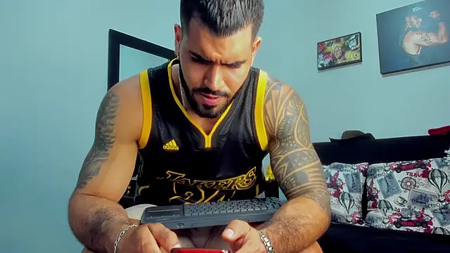 Snapshot of SamirHazard97 chatting on 6, 10, 2025 SamirHazard97 online show from 6, 10, 2025
