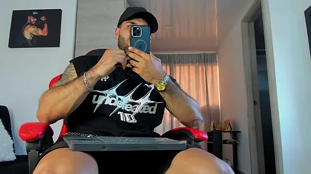 Snapshot of SamirHazard97 chatting on 15, 7, 2026 SamirHazard97 online show from 15, 7, 2026
