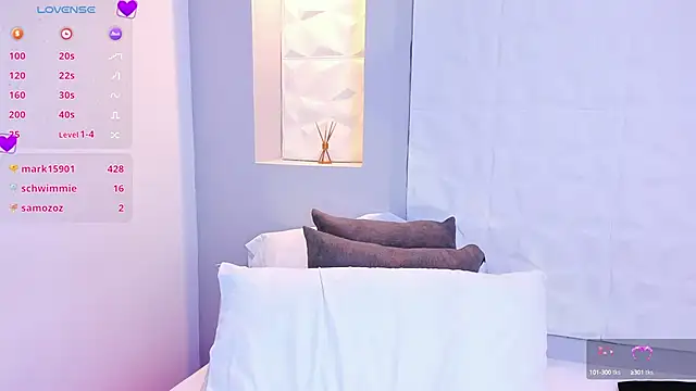 EmilyRouss  online show from 25, 2, 2025