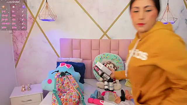 lizortiz online show from 1, 12, 2025