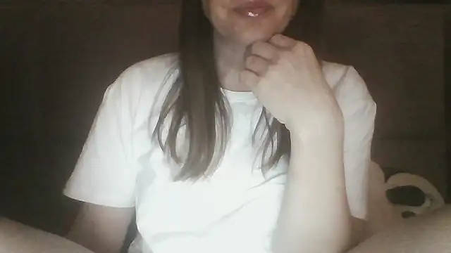 Snapshot of Sladkiegubki chatting on 13, 2, 2025 Sladkiegubki online show from 13, 2, 2025