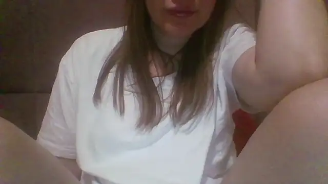 Snapshot of Sladkiegubki chatting on 13, 2, 2025 Sladkiegubki online show from 13, 2, 2025