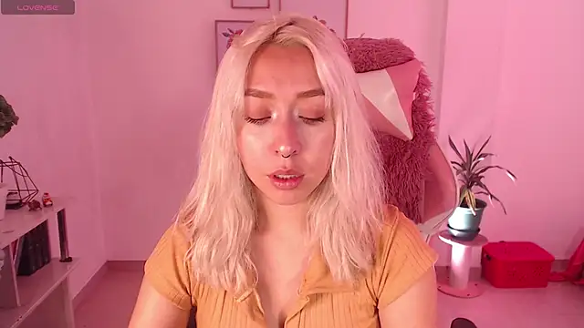 Dahlia  espresso online show from 12, 2, 2025