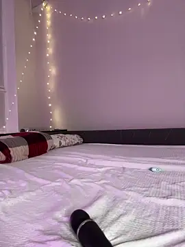 LoveLuna  online show from 15, 1, 2025