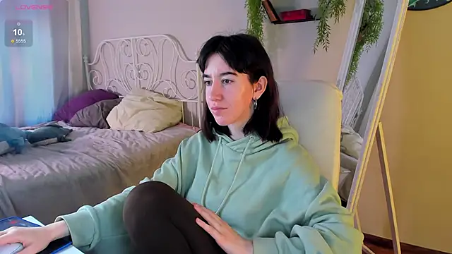 Belle Via online show from 18, 1, 2025