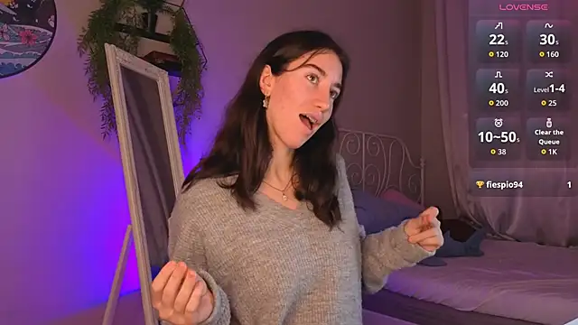 Belle Via online show from 20, 9, 2025