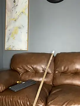 AaronCruz  online show from 17, 2, 2025