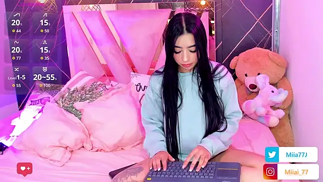 Miia77  online show from 22, 12, 2025