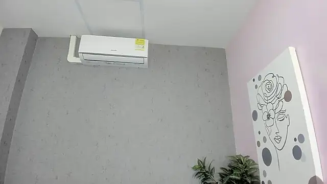 Tiffany mendez online show from 27, 2, 2026