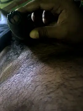 Snapshot of karthick25 chatting on 19, 10, 2025 karthick25 online show from 19, 10, 2025