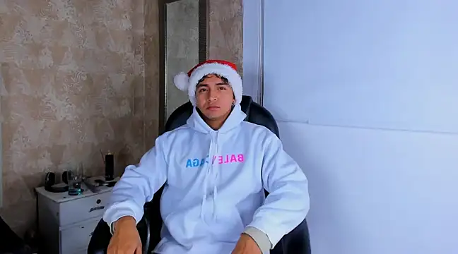 Snapshot of Muichiro_tokito1 chatting on 1, 1, 2025 Muichiro tokito1 online show from 1, 1, 2025