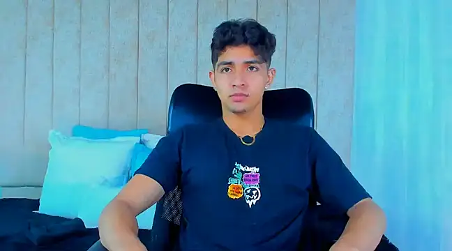 Snapshot of Muichiro_tokito1 chatting on 16, 2, 2025 Muichiro tokito1 online show from 16, 2, 2025