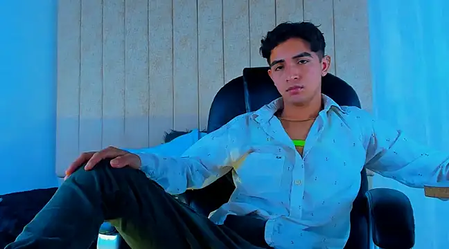 Snapshot of Muichiro_tokito1 chatting on 13, 3, 2025 Muichiro tokito1 online show from 13, 3, 2025