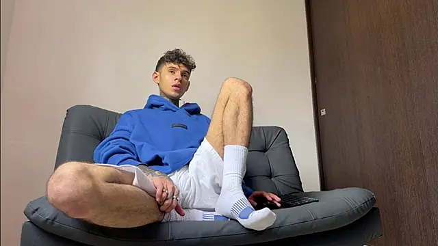 Saturno v online show from 4, 3, 2025