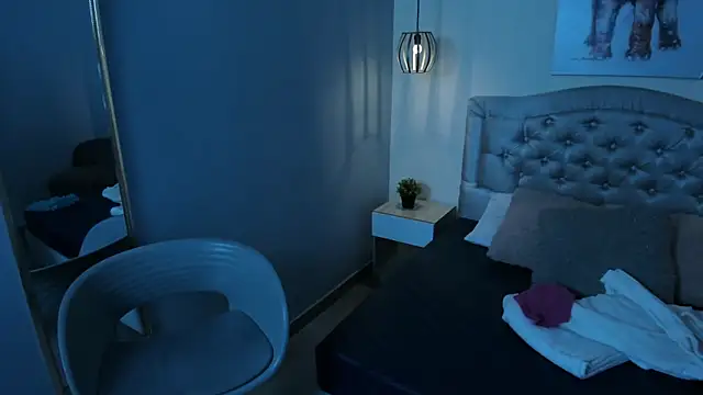 escarleth   online show from 20, 4, 2026