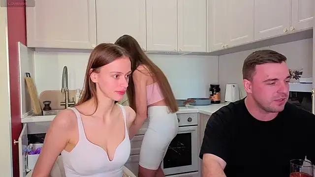 fcjuicy pussy online show from 8, 10, 2025