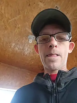 MysteriousFire23 online show from 4, 3, 2026