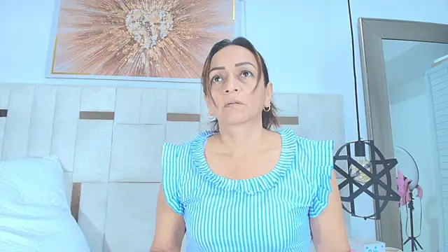 Hottest Mature  online show from 11, 10, 2025