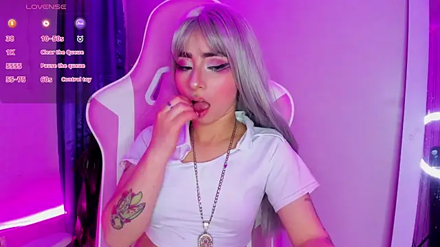 hanna  azumi online show from 19, 1, 2025