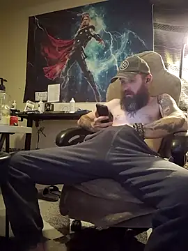 lit702 online show from 13, 11, 2025