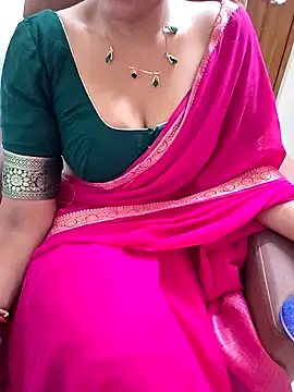 Snapshot of Roja-Telugu777 chatting on 22, 4, 2026 Roja-Telugu777 online show from 22, 4, 2026