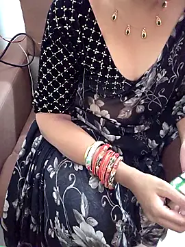 Snapshot of Roja-Telugu777 chatting on 11, 5, 2026 Roja-Telugu777 online show from 11, 5, 2026