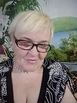 VioletSweet566 online show from 12, 12, 2024