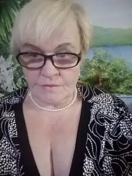 VioletSweet566 online show from 24, 1, 2025